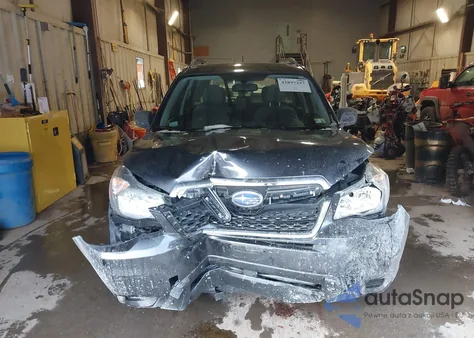 2015 Subaru Forester 2.5I z USA, uszkodzony, nr VIN JF2SJABC7FH587697